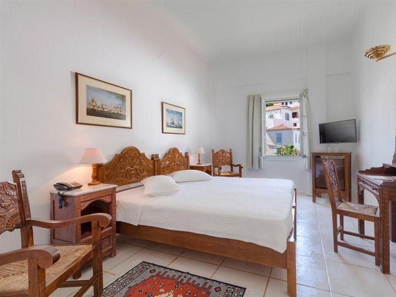 Hydroussa Hydra Hotel 3*